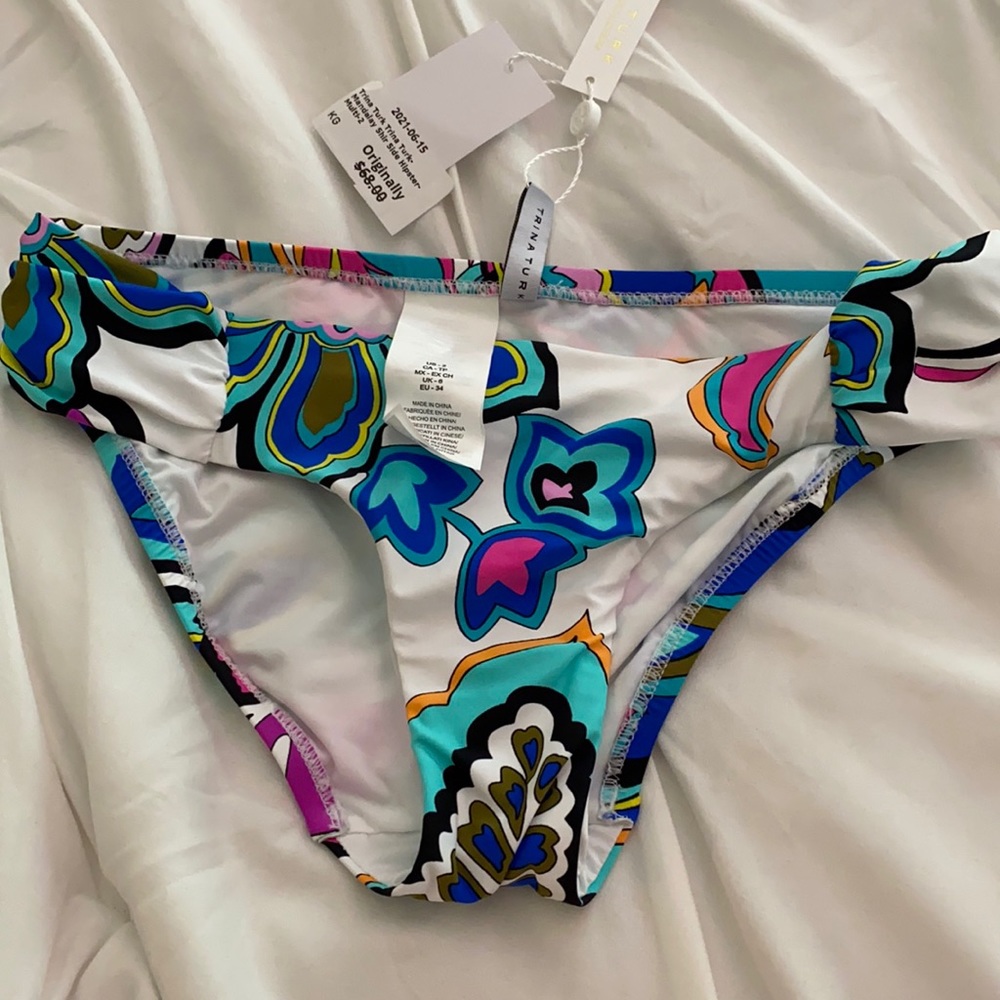 NWT TRINA TURK Mandalay Shir Side bikini bottom